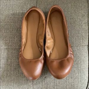 Universal Threads (Target) Brown Flats Sz 9